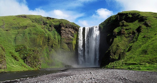 Visit the Skogafoss on your Iceland Tour