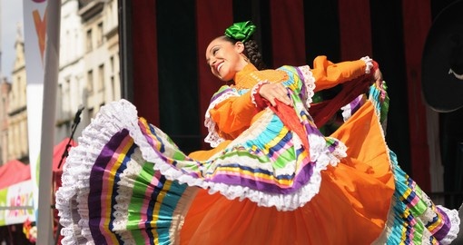 Watch traditional dancing on your trip to Mexico