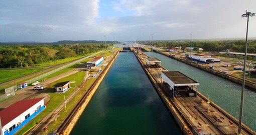 Explore the Panama Canal on your Panama Tour