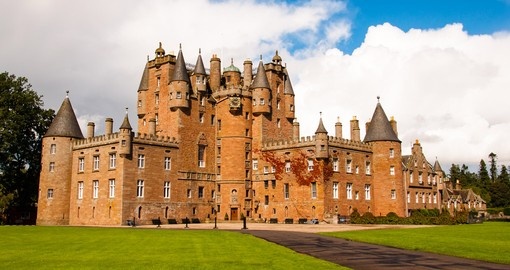 Accommodations in Scotland on your black roads trip trip