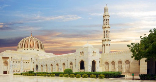 The breathtakingly beautiful Sultan Qaboos Grand Mosque