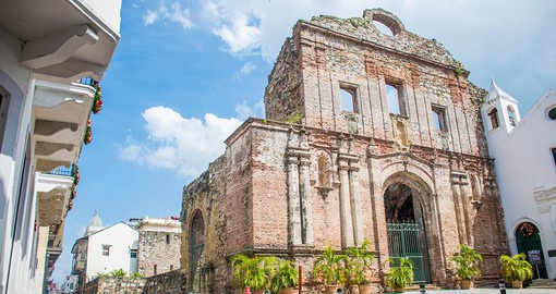 Tour history while examining the stunning Convent of Santo Domingo
