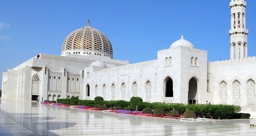 Sultan Qaboos Grand Mosque is a included stop on all Muscat tours.
