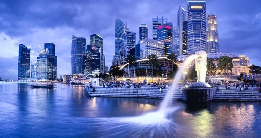 Visit the Merlion Fountain during your Singapore vacation.