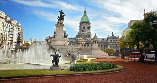 Start your luxury Argentina vacation in Buenos Aries with it's majestic National Congress Buildings