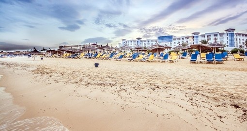 Walk on the beach at Hammamet during your next Tunisia vacations.