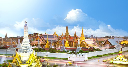 Official residence of the Kings of Thailand since 1782, the Grand Palace is in the heart of Bangkok