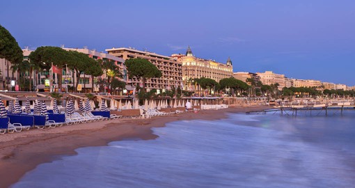 The French Riviera, or Cote d'Azur, is known for its captivating scenery, Provencal culture and cuisine