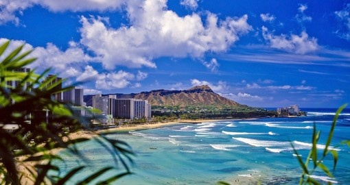 The Diamond Head and Waikiki Beach- always a great time to relax and sunbath while on your Oahu vacation