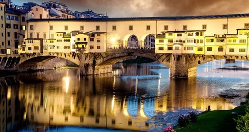 Sunset colors in Florence Ponte Vecchio