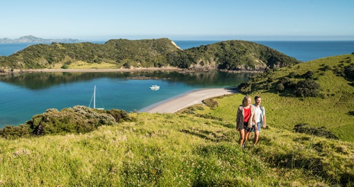 Bay Of Islands, Northland. Image courtesy of Tourism NZ and Alistair Guthrie