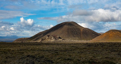 Descend into the vast and vibrant magma chamber of a dormant Thrihnukagigur Volcano