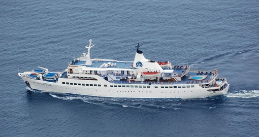 The Galapagos M/V Legend