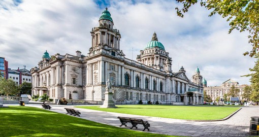 Granted city status by Queen Victoria in 1888, it was agreed a "Grand & Magnificent" building was required to reflect this status.