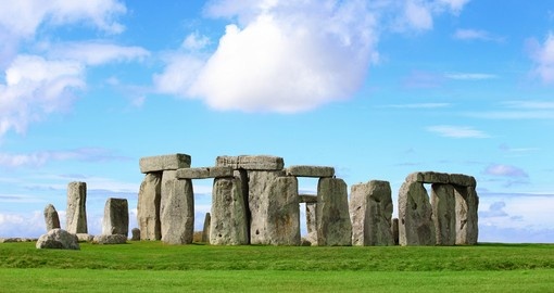 Explore mysterious Stonehenge on your next England tours.