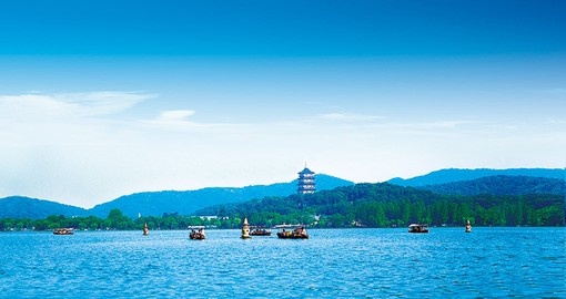 A panoramic view of West Lake and on most China tours it is an ideal place to take photos.