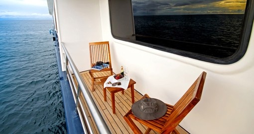 4 cabins with private balcony