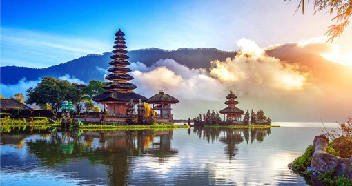 Experience Pura Ulun Danu Bratan Temple on your Bali Vacation