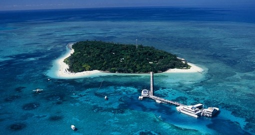 The perfect addition to your Australia Vacation is the Green Island on Australia's Great Barrier Reef