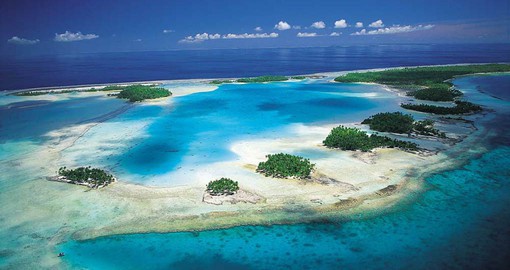 Te Kokōta is the largest atoll in the Tuamotus