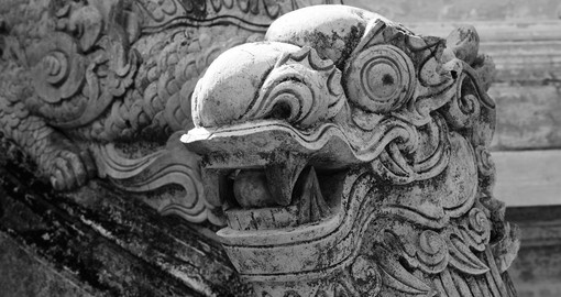 Dragon Stone Sculpture