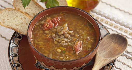 Bulgarian lentil soup