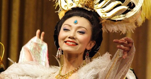 Dancer performs traditional Tang Dynasty dance