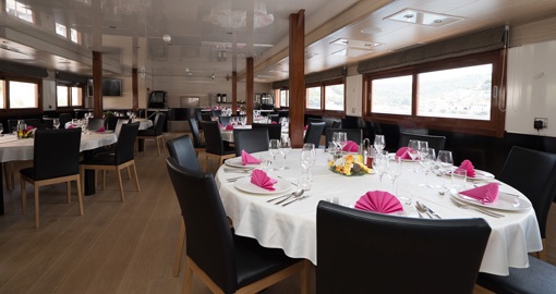 The Dining Room on the MS Karizma.