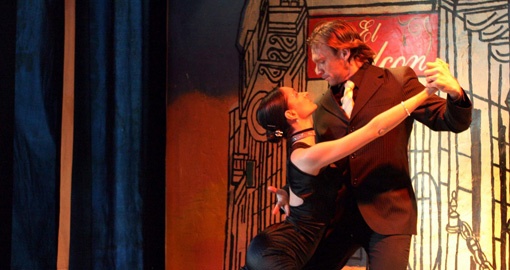 Watch some Street Tango in Buenos Aires on your Argentina Tour