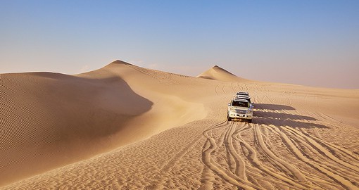 Explore Qatar's ancient deserts