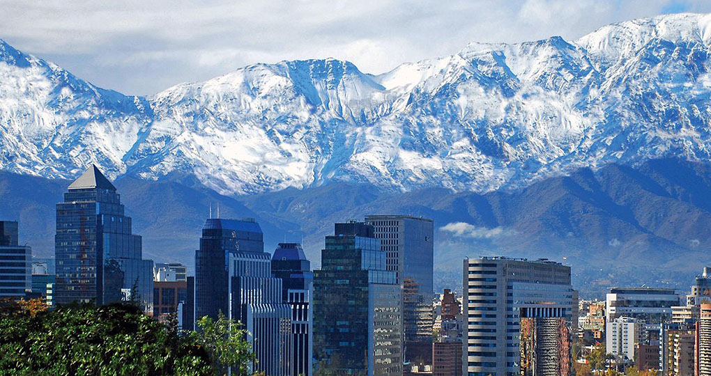Santiago in front of mountains